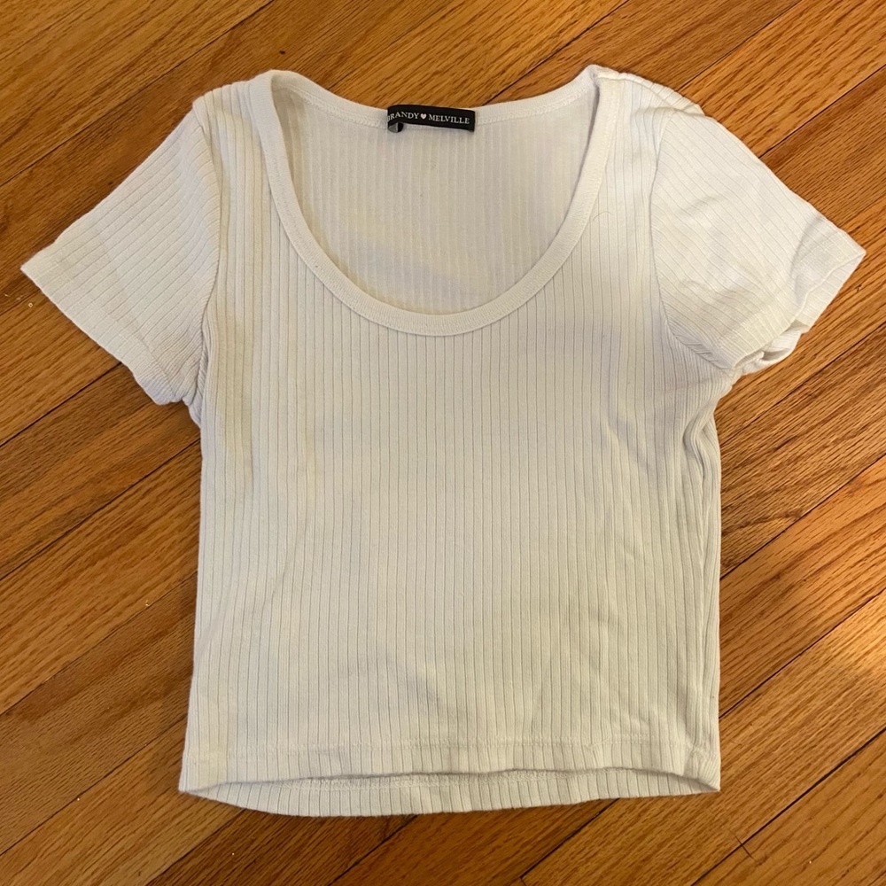 Brandy Melville White Cropped Tshirt